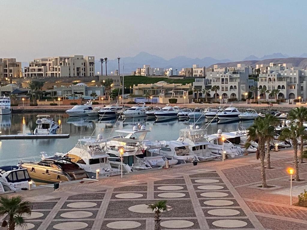 Heated Jacuzzi 2Br Apartment On Yacht View Hurghada Extérieur photo